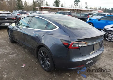 2020 Tesla Model 3 Performance Dual Motor All-Wheel Drive z USA, uszkodzony, nr VIN 5YJ3E1ECXLF603387